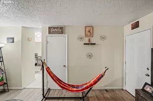 1848 Lansing Ave NE, Salem, OR 97301 - Photo 5