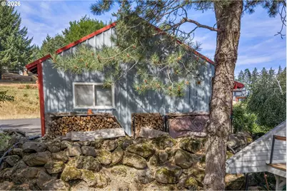 312 Hale Dr, Underwood, WA 98651 - Photo 17