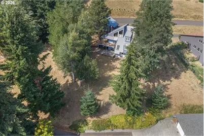 312 Hale Dr, Underwood, WA 98651 - Photo 9