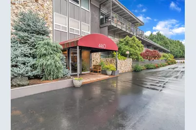 4460 SW Scholls Ferry Rd #24, Portland, OR 97225 - Photo 1