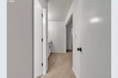 4460 SW Scholls Ferry Rd #24, Portland, OR 97225 - Photo 23