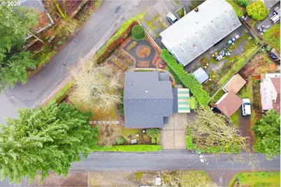 2525 SW Hume Ct, Portland, OR 97219 - Photo 39