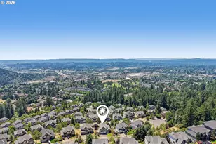 10996 SE Lenore St, Happy Valley, OR 97086 - Photo 43