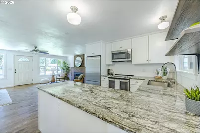41765 Madrone St, Springfield, OR 97477 - Photo 17