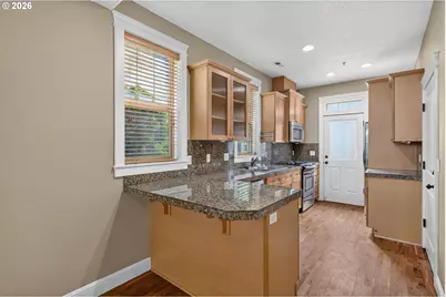 343 NE Bryant St, Portland, OR 97211 - Photo 7