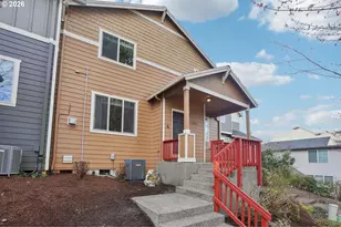 37834 Sandy Heights St, Sandy, OR 97055 - Photo 3