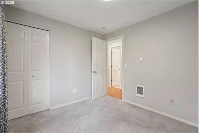 12804 NE 8th Pl, Vancouver, WA 98684 - Photo 19