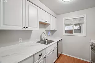 12804 NE 8th Pl, Vancouver, WA 98684 - Photo 11