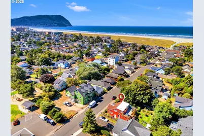 460 12th Ave, Seaside, OR 97138 - Photo 3