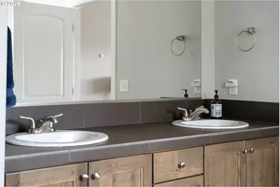 2958 SW Redmond Hill Rd, McMinnville, OR 97128 - Photo 23