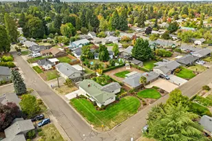 1985 Myers Rd, Eugene, OR 97401 - Photo 41