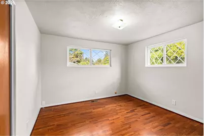 1985 Myers Rd, Eugene, OR 97401 - Photo 21
