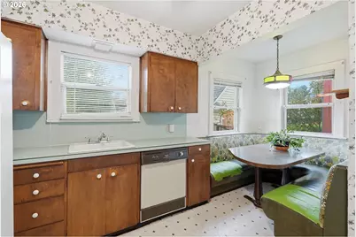 1915 SE 21st Ave, Portland, OR 97214 - Photo 13