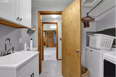 441 N Craven St, Monmouth, OR 97361 - Photo 37