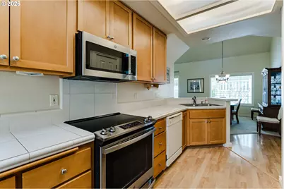 502 Covey Ln, Eugene, OR 97401 - Photo 7