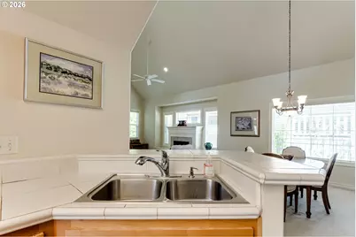 502 Covey Ln, Eugene, OR 97401 - Photo 9