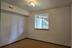 1852 Lakeview Dr, Sutherlin, OR 97479 - Photo 27