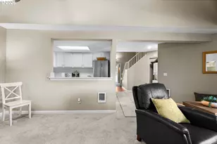 10178 SE Talbert St, Clackamas, OR 97015 - Photo 5