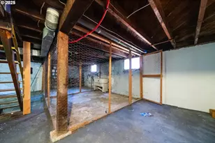 3504 SE Sherman St, Portland, OR 97214 - Photo 35