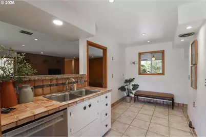 4111 SE Brooklyn St, Portland, OR 97202 - Photo 11