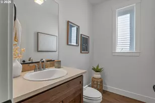 2130 SE Lambert St, Portland, OR 97202 - Photo 23