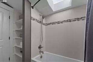 2130 SE Lambert St, Portland, OR 97202 - Photo 39