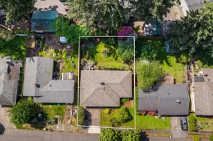 11842 SE Grant St, Portland, OR 97216 - Photo 31