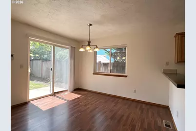 1022 SW 2nd Way, Troutdale, OR 97060 - Photo 3