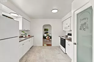 6841 SE 48th Av, Portland, OR 97206 - Photo 7
