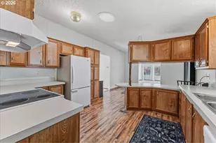 100 SW 195th Ave, Beaverton, OR 97006 - Photo 11