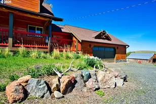 26008 Adam Rd, Canyon City, OR 97820 - Photo 29