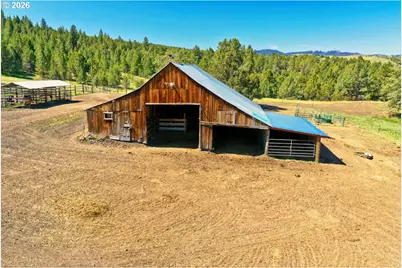 26008 Adam Rd, Canyon City, OR 97820 - Photo 3