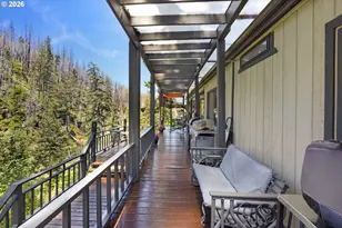 28664 N Umpqua Hwy, Idleyld Park, OR 97447 - Photo 29
