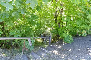28664 N Umpqua Hwy, Idleyld Park, OR 97447 - Photo 45