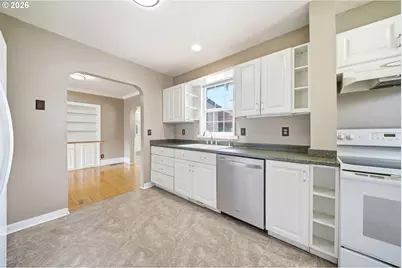 3083 Pine St, Longview, WA 98632 - Photo 13