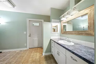 3083 Pine St, Longview, WA 98632 - Photo 21
