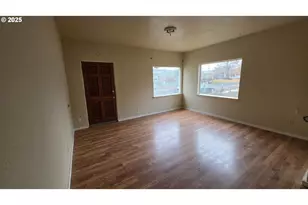 220 NW 2nd St, Goldendale, WA 98620 - Photo 21