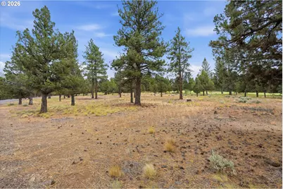 17057 Golden Stone Dr, Sisters, OR 97759 - Photo 15