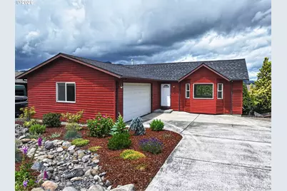 2912 Eugene St, Hood River, OR 97031 - Photo 3
