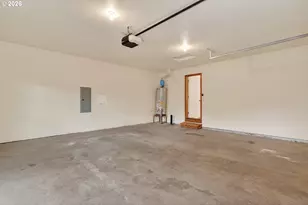 2912 Eugene St, Hood River, OR 97031 - Photo 29