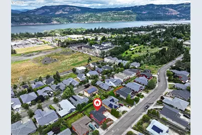 2912 Eugene St, Hood River, OR 97031 - Photo 39