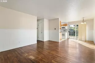 3301 SE 175th Pl, Portland, OR 97236 - Photo 9