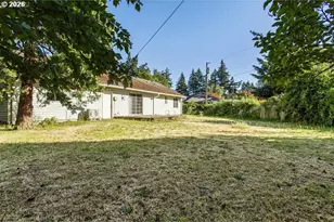 3301 SE 175th Pl, Portland, OR 97236 - Photo 33