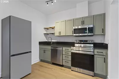 1714 NW Couch St #1, Portland, OR 97209 - Photo 7