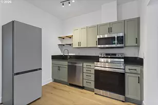 1714 NW Couch St, Portland, OR 97209 - Photo 7