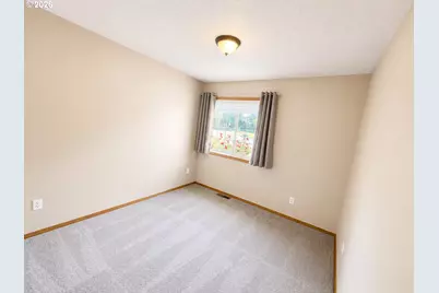 836 NW 21st St, McMinnville, OR 97128 - Photo 17