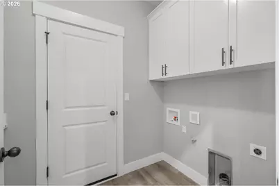 1105 Hardcastle Ave, Woodburn, OR 97071 - Photo 23
