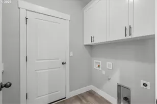 1105 Hardcastle Ave, Woodburn, OR 97071 - Photo 23