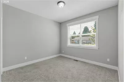 1105 Hardcastle Ave, Woodburn, OR 97071 - Photo 19