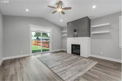 1105 Hardcastle Ave, Woodburn, OR 97071 - Photo 3